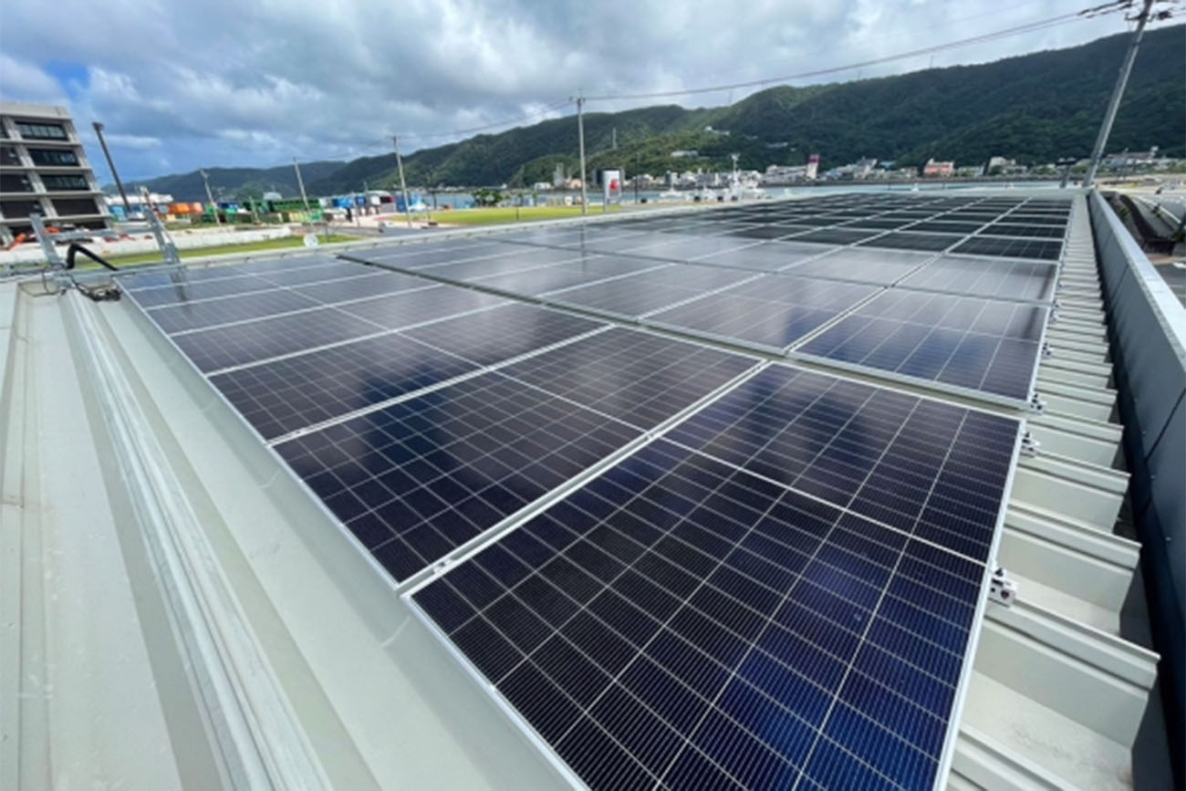 丸紅と九電みらいエナジー、奄美大島で蓄電池併設太陽光を2030年度まで 