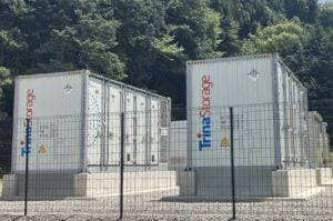 綜電、京都府内2ヵ所で各1.9MW/8.1MWh蓄電所を運開、Sustechがアグリゲーションを受託